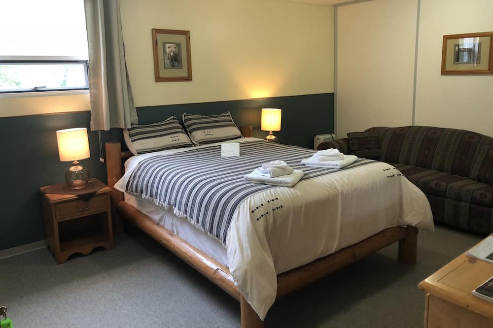 Photo of Bedroom in Stewart