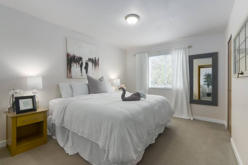 Photo of Bedroom in Surrey