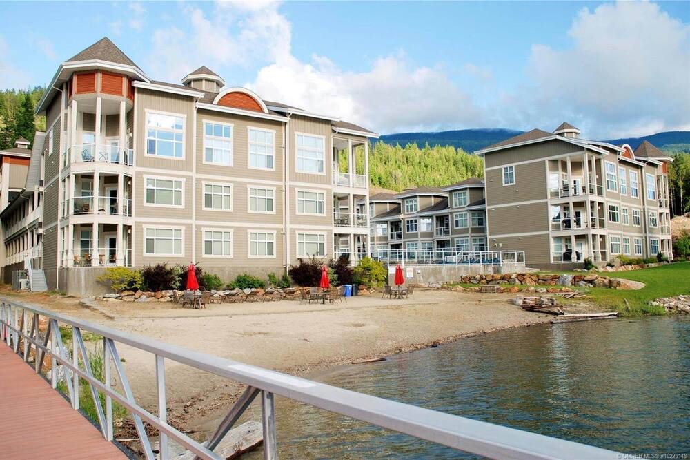 Photo of Others in Sicamous