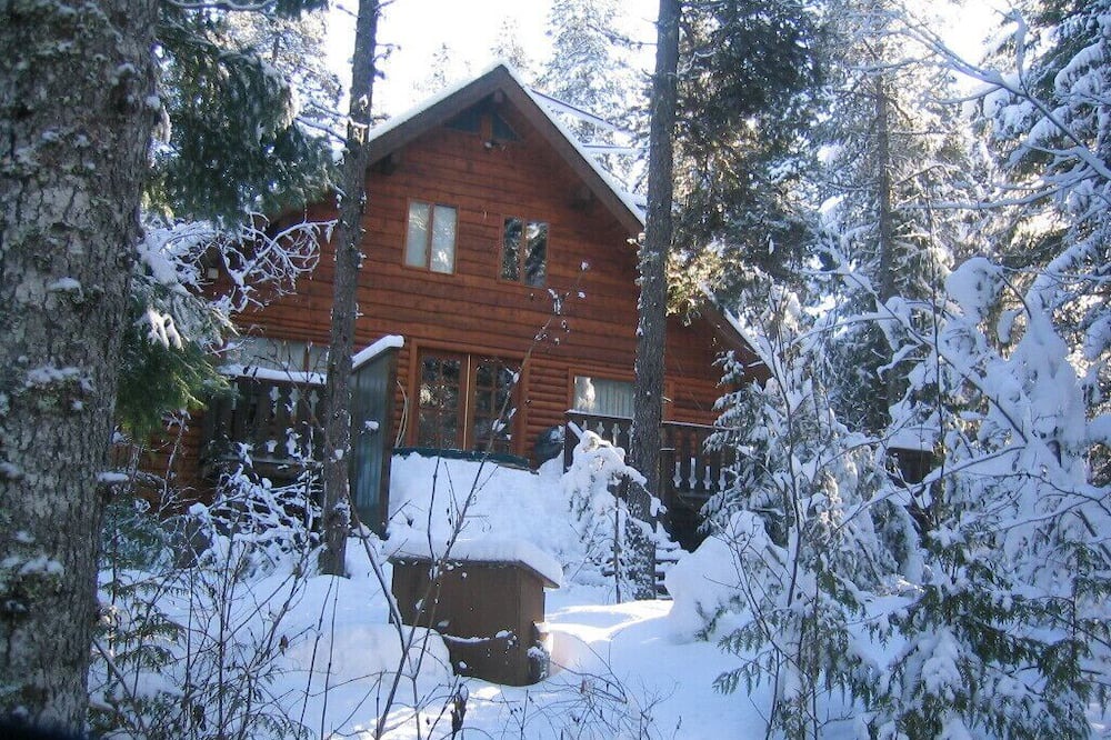Photo of Outdoor in Pinecrest Estates