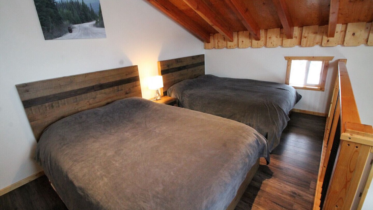 Photo of Bedroom in Anahim Lake