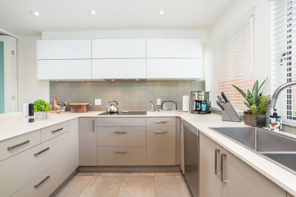 Photo of Kitchen in Hollyburn