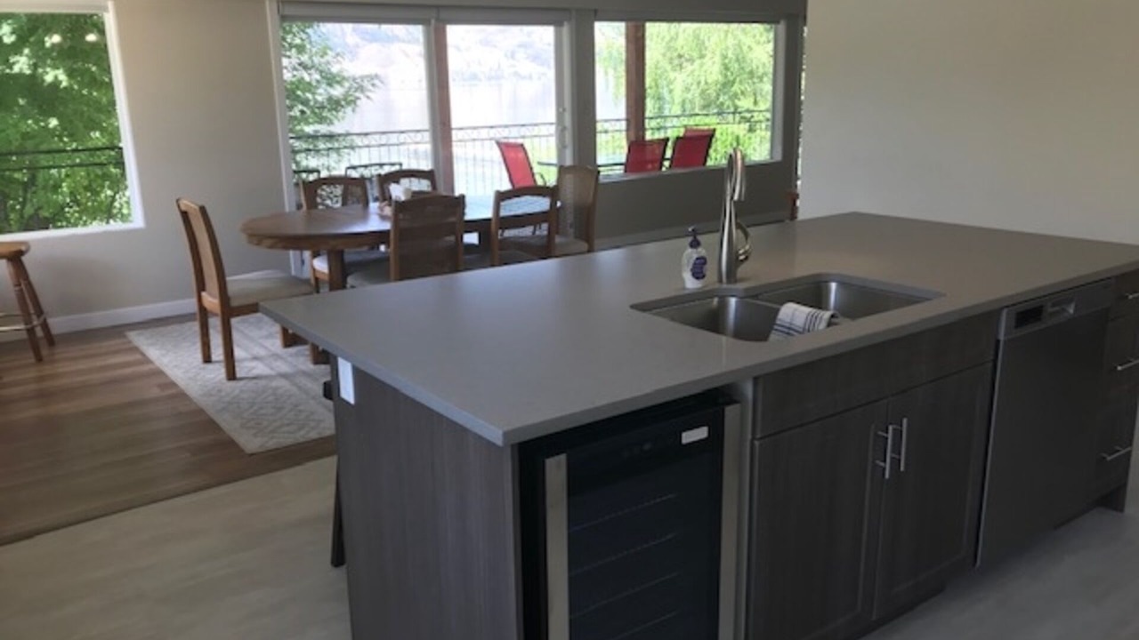 Photo of Kitchen in Okanagan-Similkameen