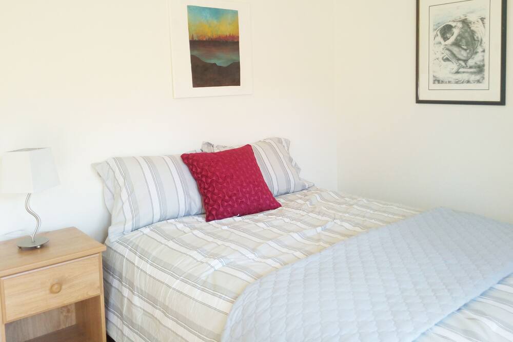 Photo of Bedroom in Cordova Bay