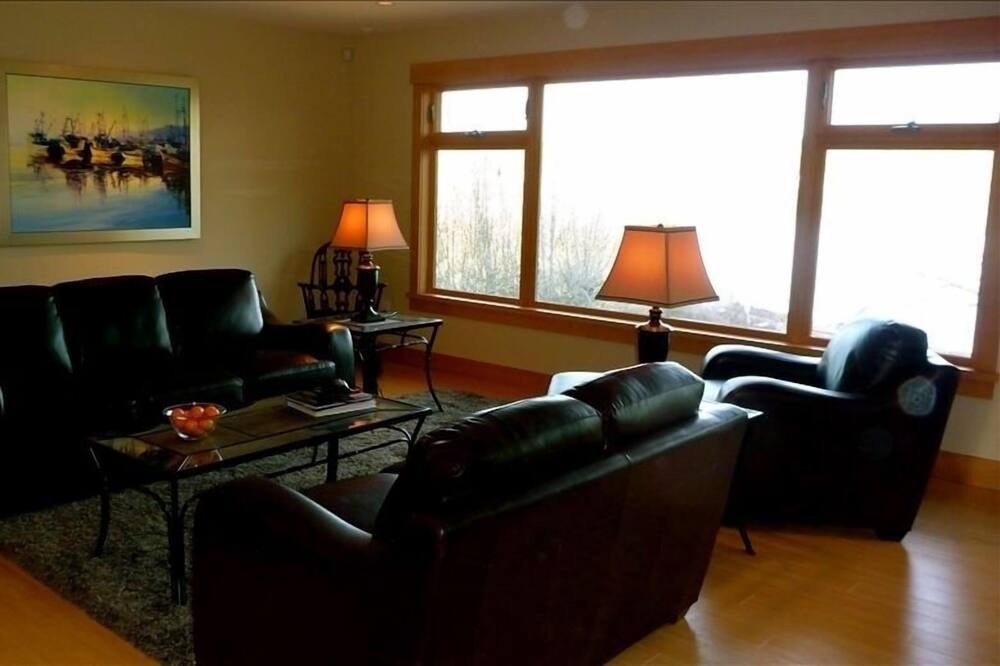 Photo of Outdoor in Courtenay