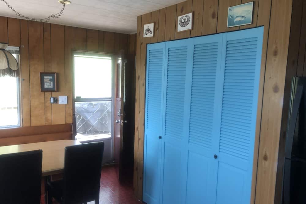Photo of Bedroom in Halfmoon Bay