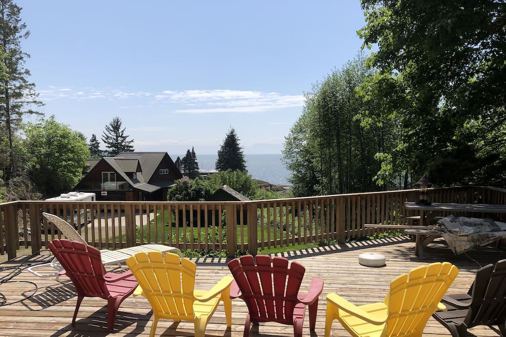 Photo of Patio Balcony in Halfmoon Bay
