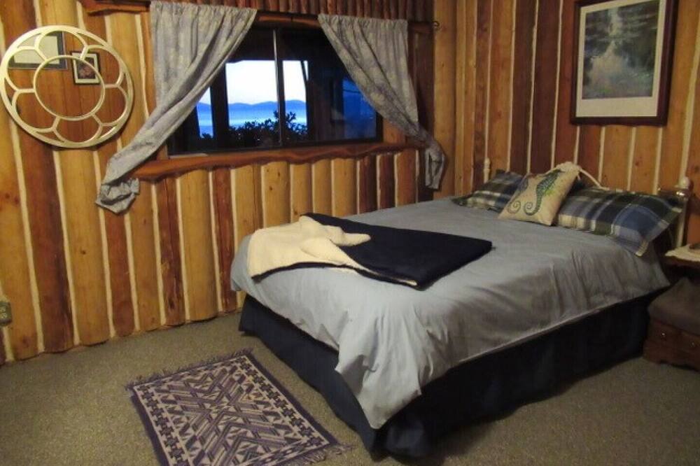 Photo of Bedroom in Juan de Fuca Electoral Area