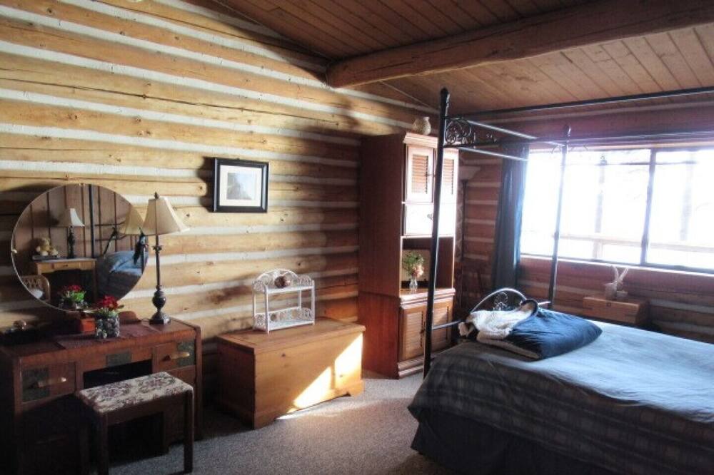 Photo of Bedroom in Juan de Fuca Electoral Area