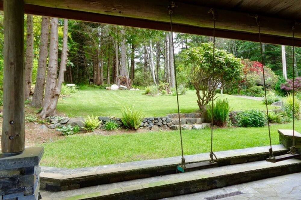 Photo of Outdoor in Juan de Fuca Electoral Area