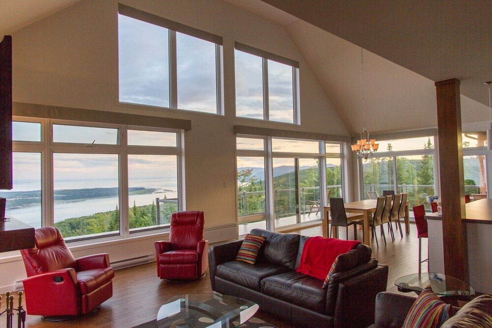 Photo of Livingroom in Saint-Joseph-de-la-Rive