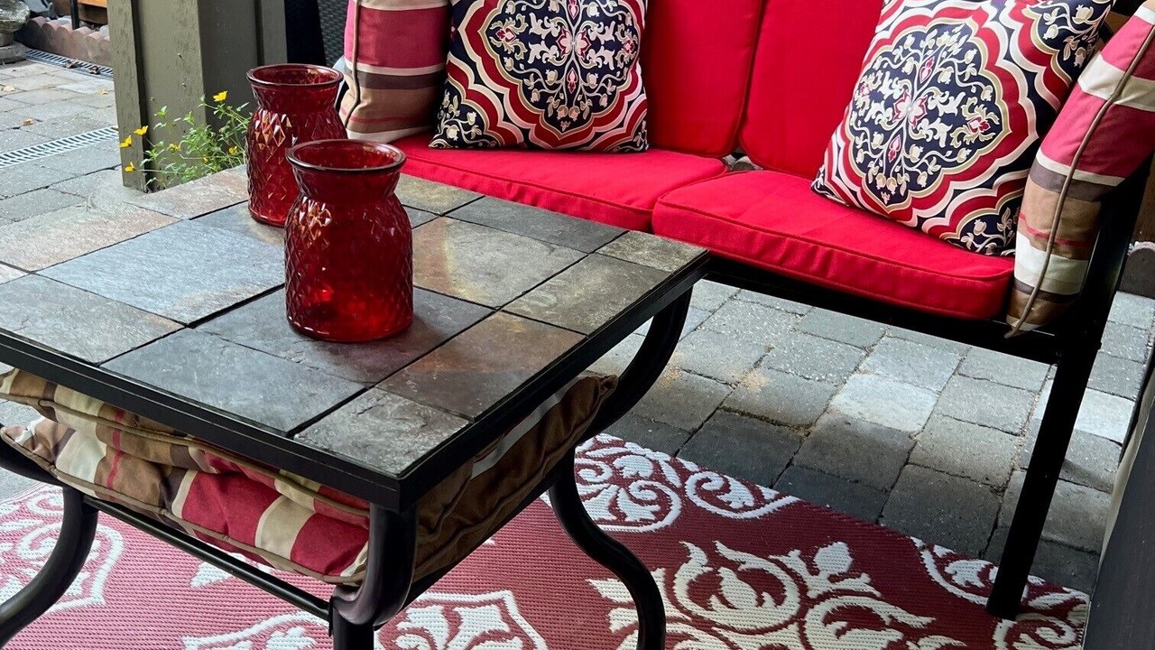 Photo of Patio Balcony in Booktown