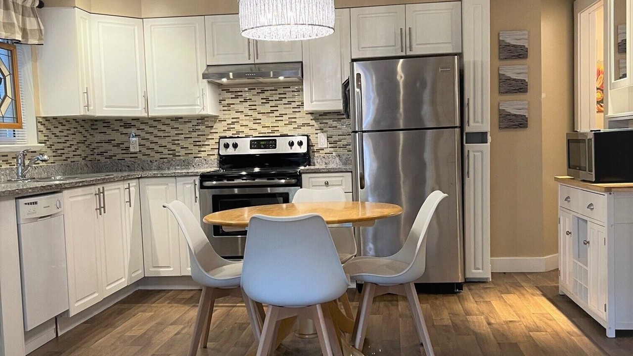 Photo of Kitchen in Booktown