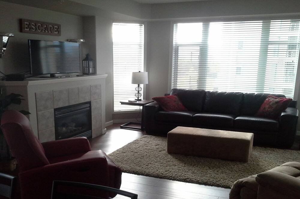 Photo of Livingroom in Central Okanagan