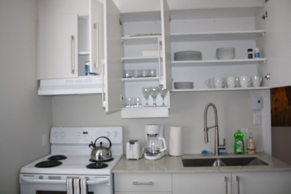 Photo of Kitchen in La Petite-Patrie
