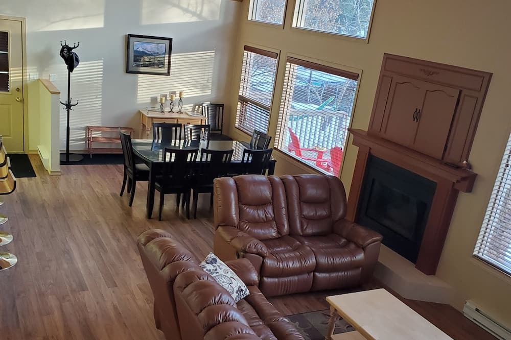 Photo of Livingroom in Windermere