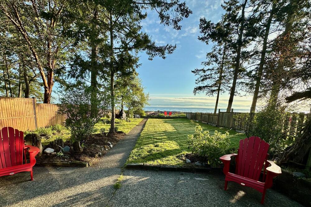 Photo of Outdoor in Comox