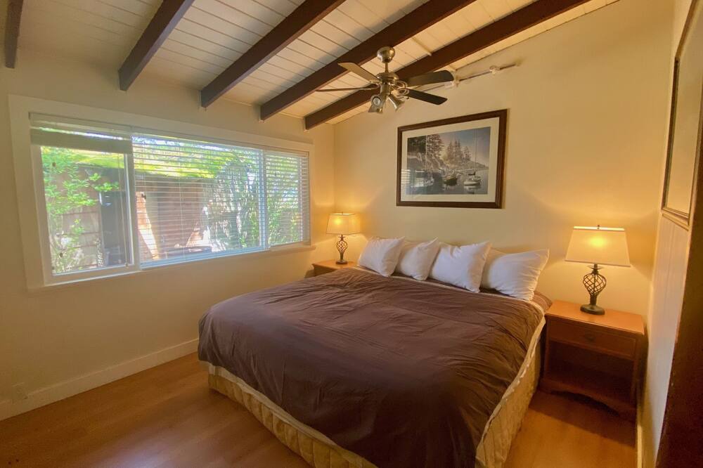 Photo of Bedroom in Comox