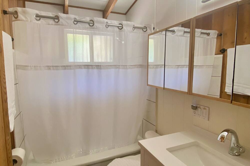 Photo of Bathroom in Comox