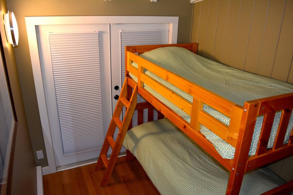 Photo of Bedroom in Comox