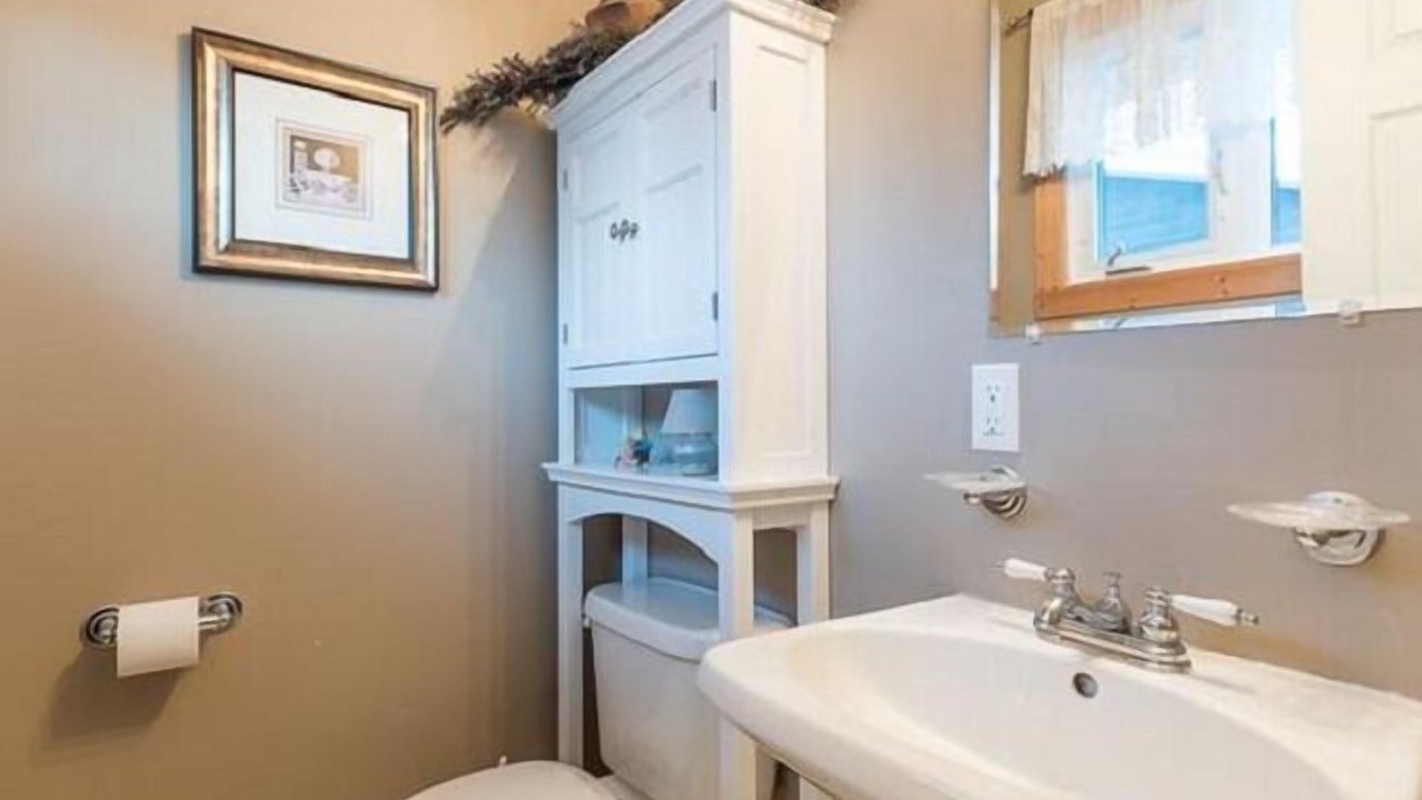Photo of Bathroom in Whitehorse
