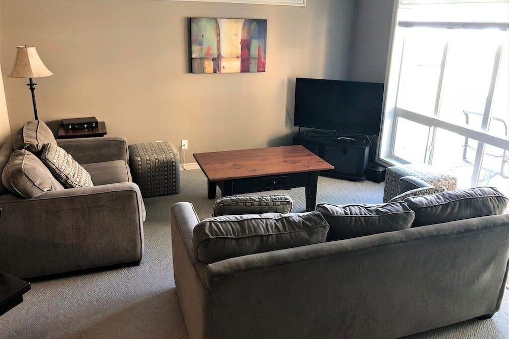 Photo of Livingroom in Central Okanagan