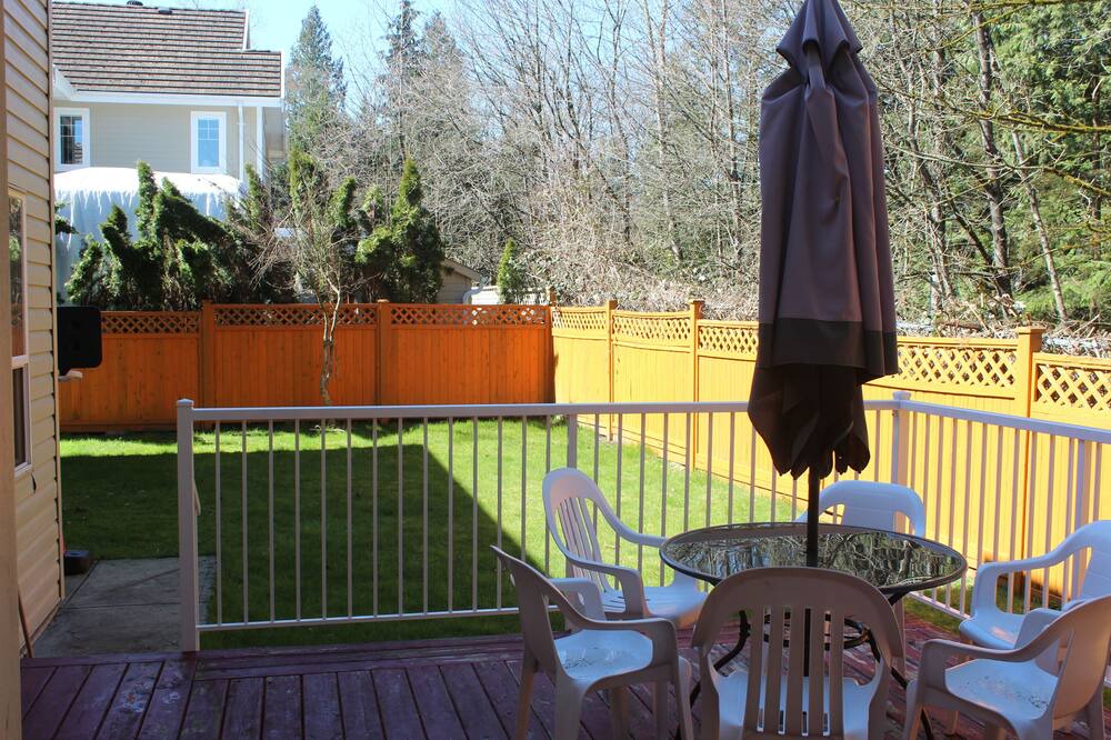 Photo of Patio Balcony in Guildford
