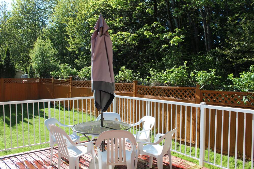 Photo of Patio Balcony in Guildford