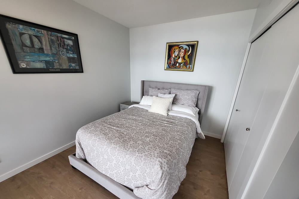 Photo of Bedroom in North End