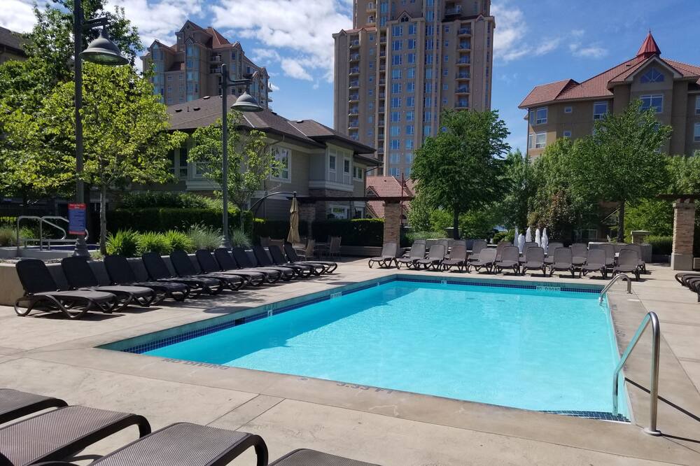 Photo of Outdoor in North End