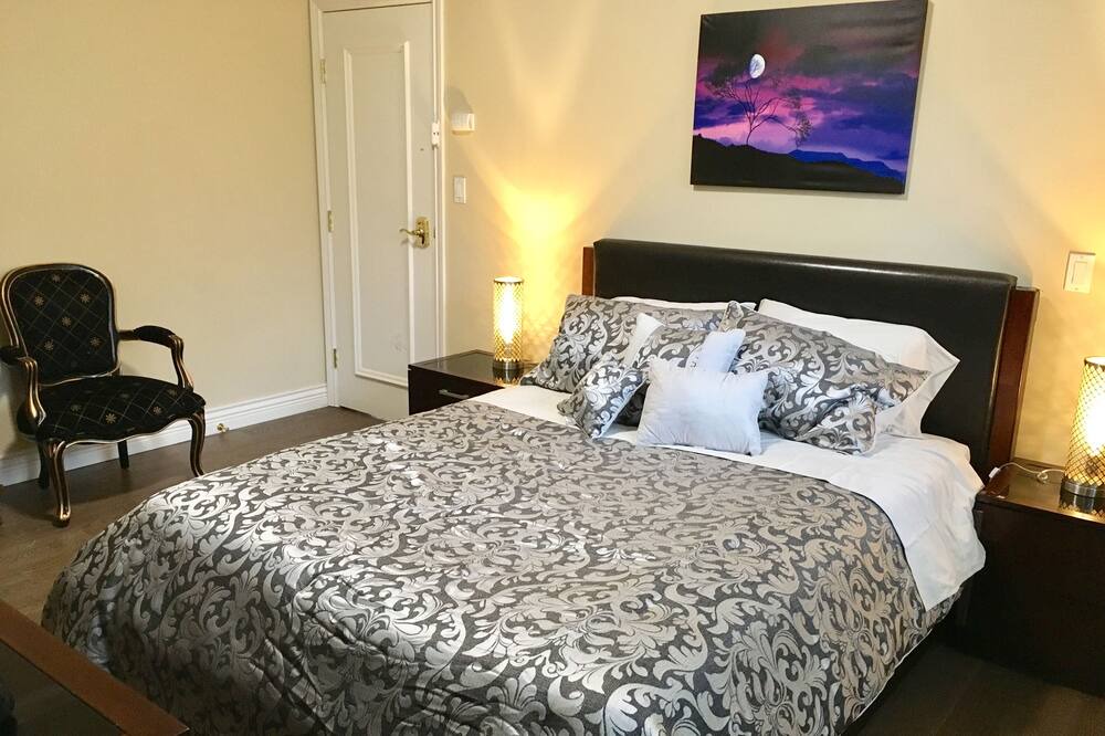 Photo of Bedroom in Richmond