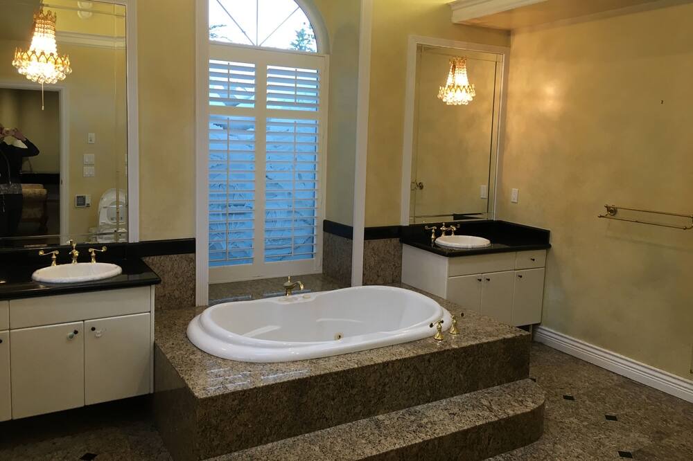Photo of Bathroom in Richmond