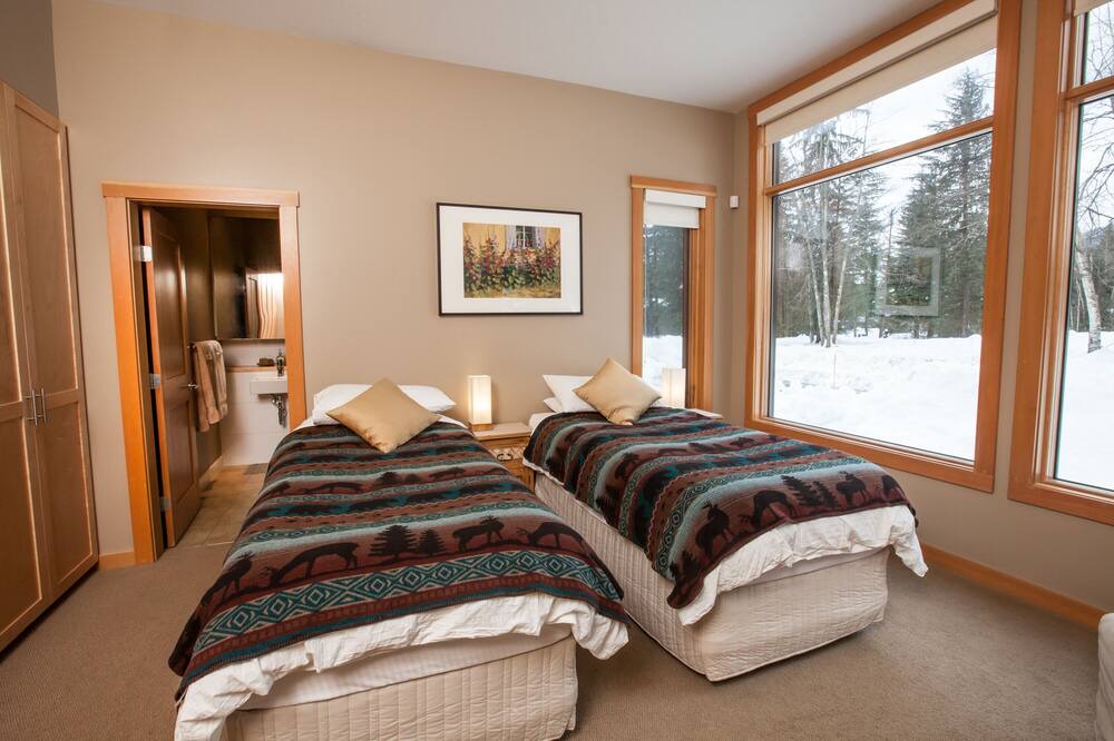 Photo of Others in Revelstoke