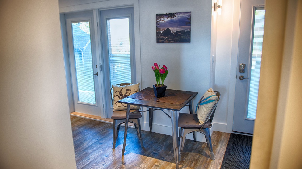 Photo of Livingroom in Ucluelet