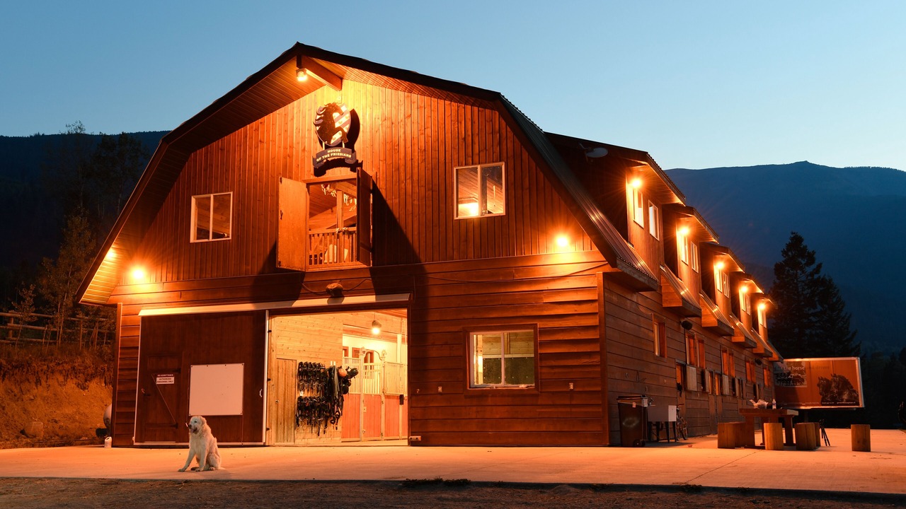 Photo of Buildings in Invermere