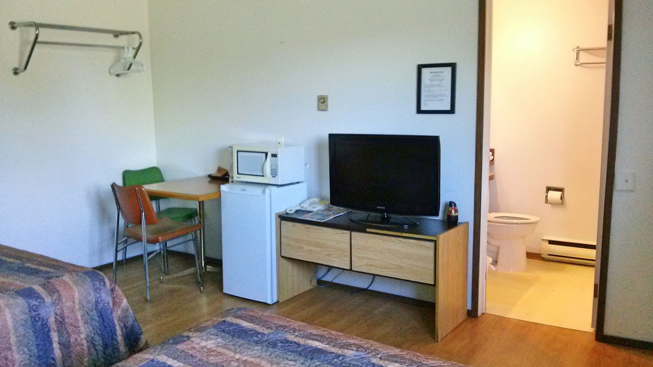 Photo of Bedroom in Moosomin
