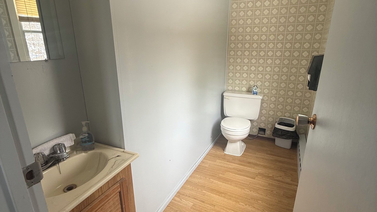 Photo of Bathroom in Yellowhead County