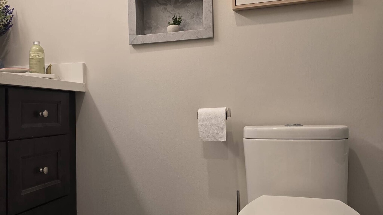 Photo of Bathroom in Cooksville