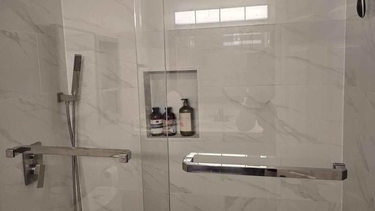 Photo of Bathroom in Cooksville