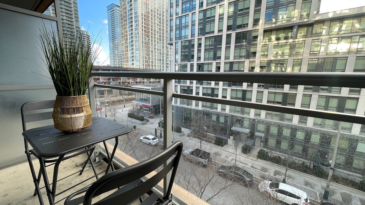 Photo of Patio Balcony in Fort York