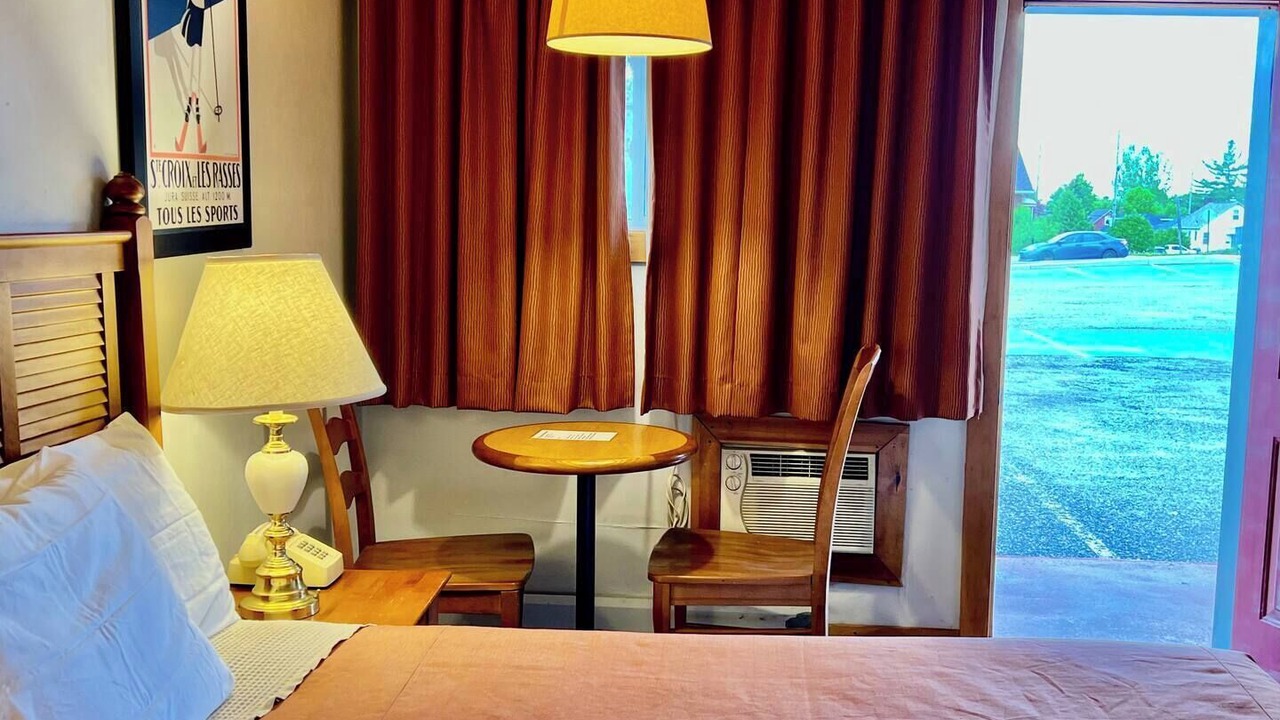 Photo of Bedroom in Renfrew