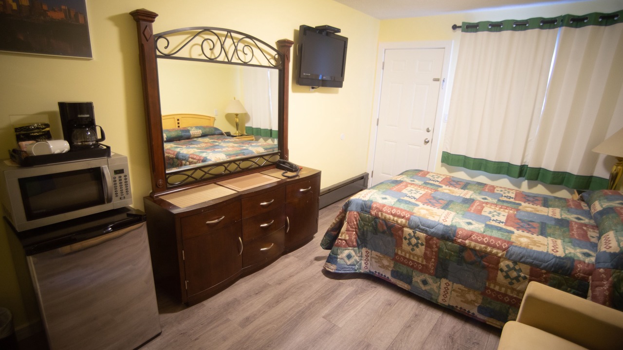 Photo of Bedroom in Camrose