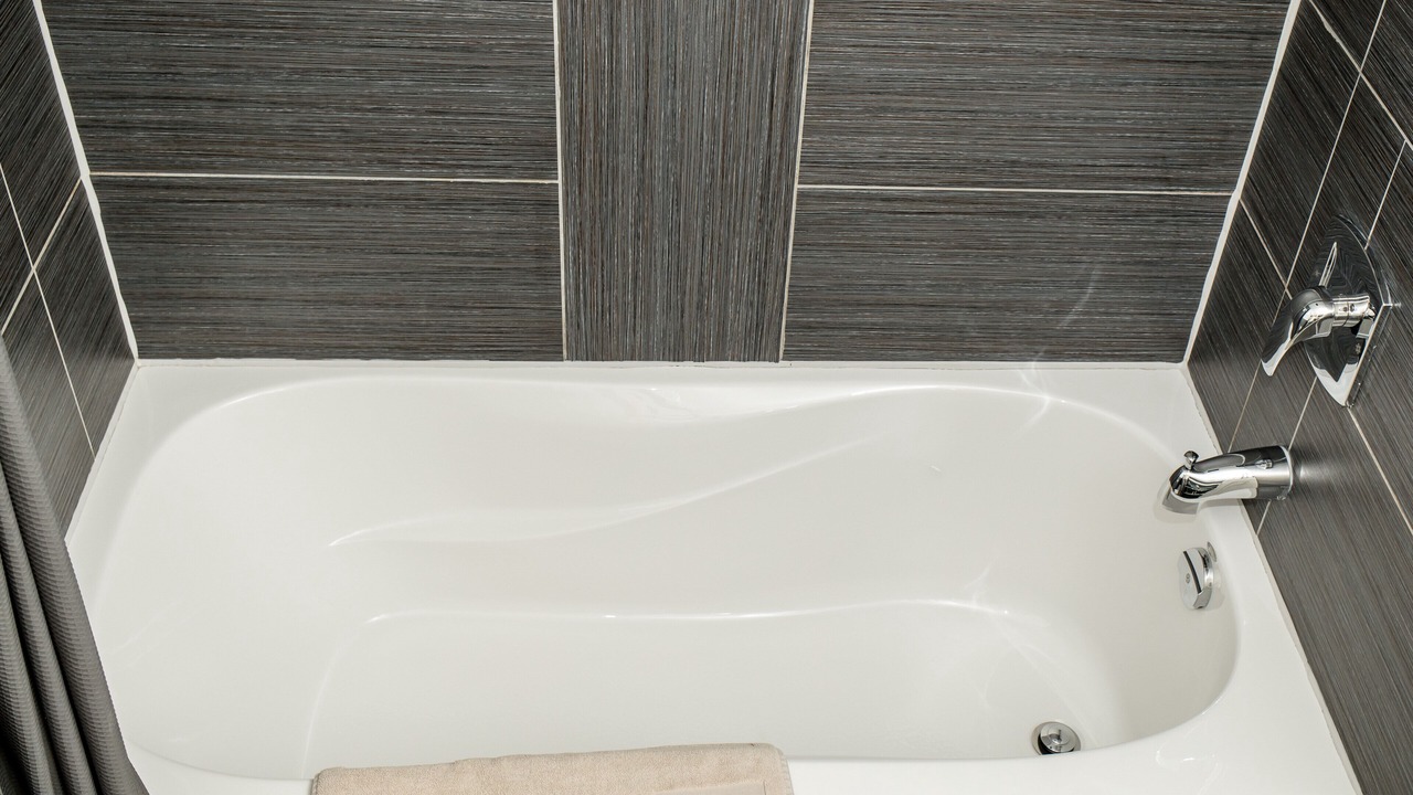 Photo of Bathroom in Radium Hot Springs