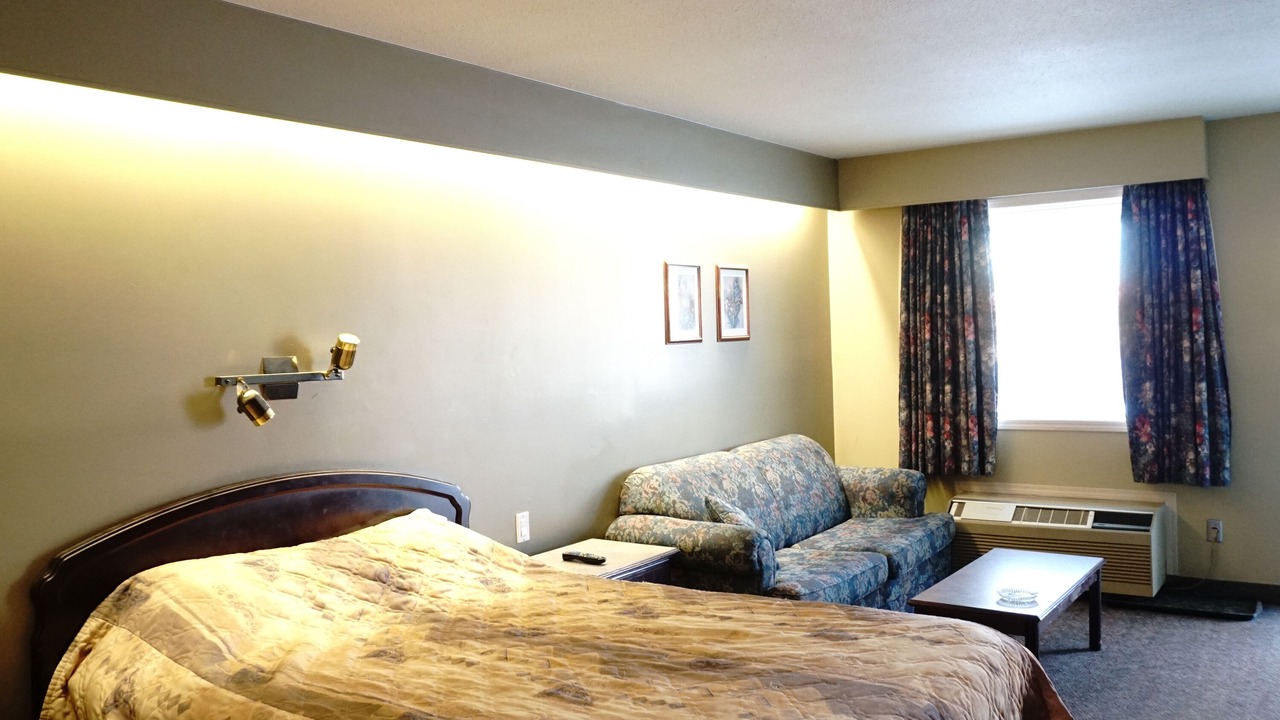 Photo of Bedroom in Whitecourt