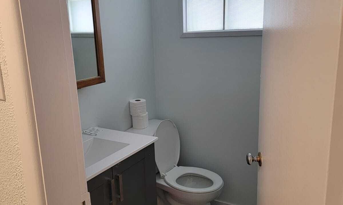 Photo of Bathroom in Sylvan Lake