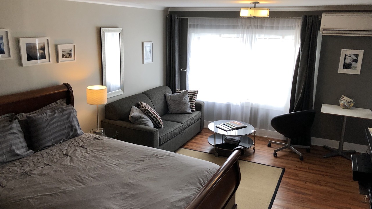 Photo of Bedroom in Merrickville