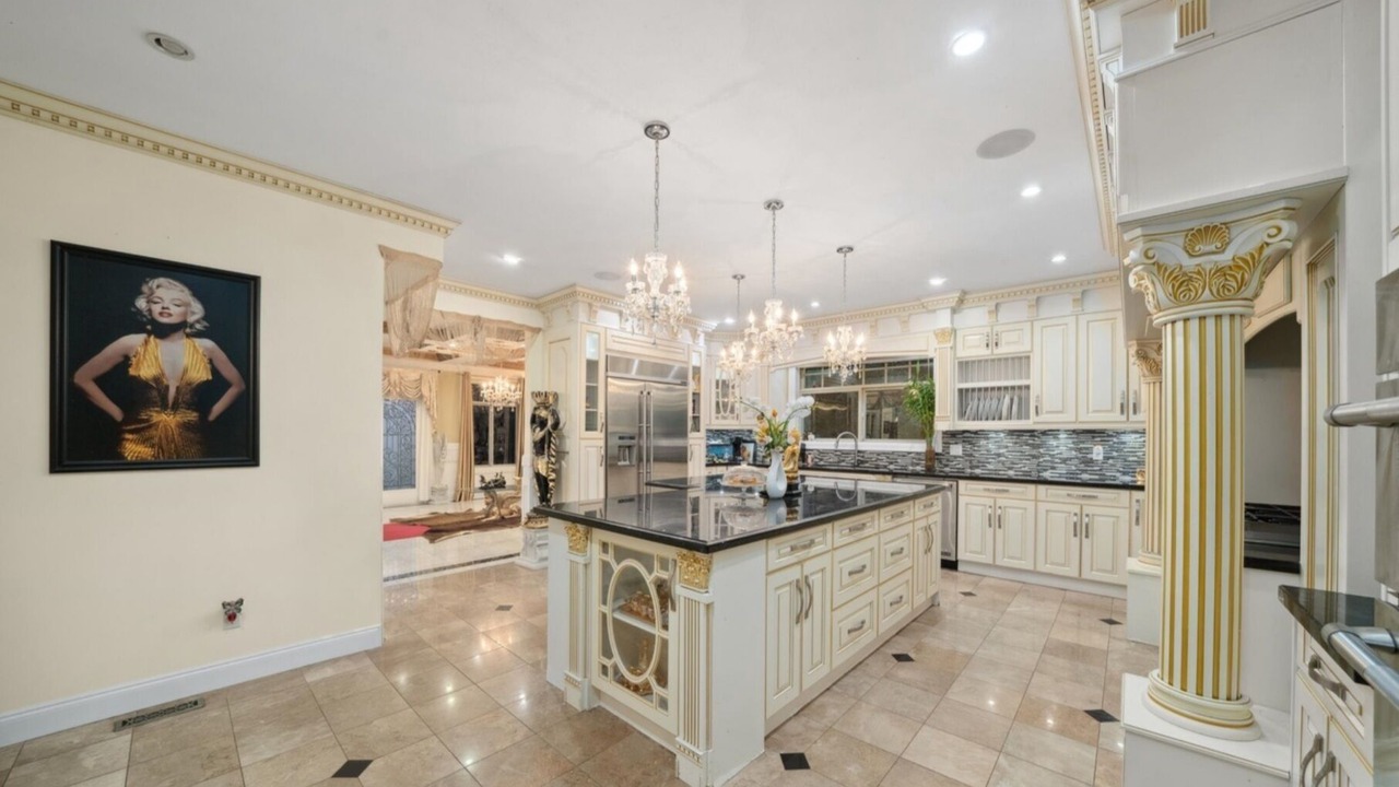 Photo of Kitchen in Surrey