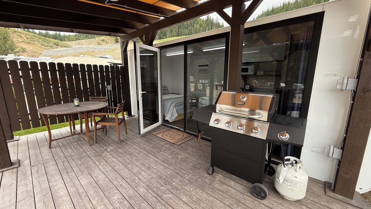 Photo of Others in Sicamous