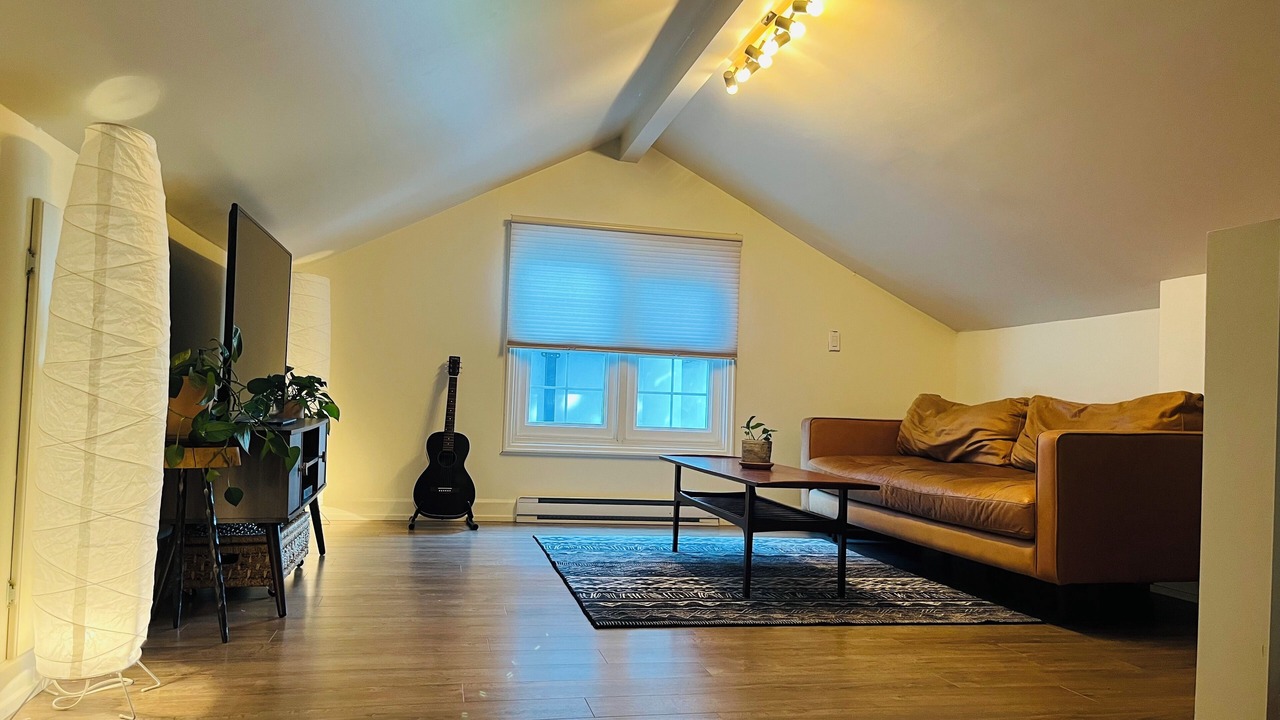 Photo of Livingroom in South Central