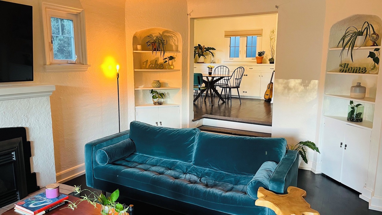 Photo of Livingroom in South Central